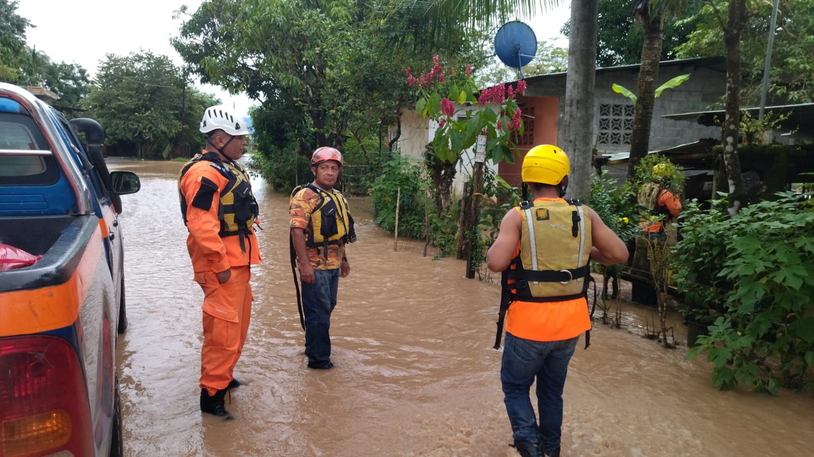 Más de 200 viviendas afectadas por fuertes lluvias en todo el país