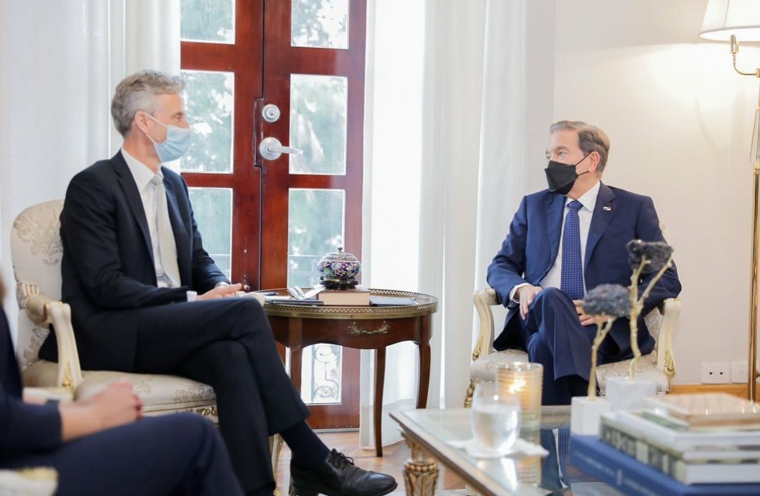 Presidente de la República recibe a representantes de la Corporación Financiera Internacional