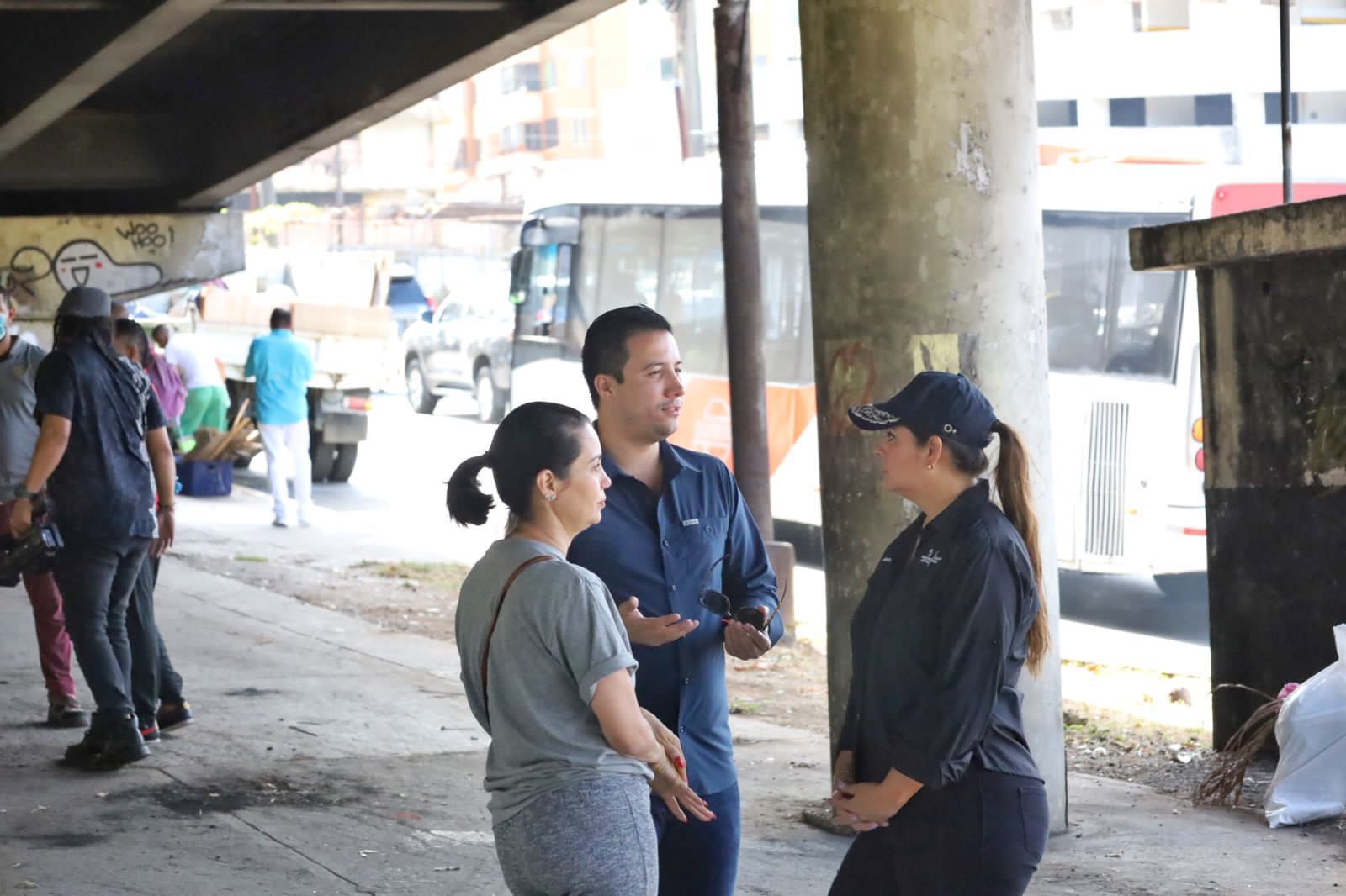 Gobierno Nacional realiza operativo para atender a personas sin techo en Bella Vista